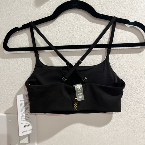 RHONE Black Revive Sport Bra - Picture 2 of 3